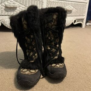 Coach Women’s Snow Boots Size 9